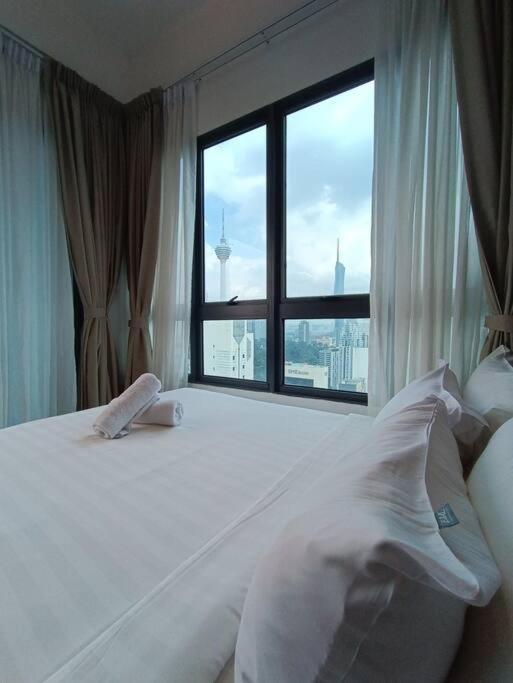 Cl 30A Super Kl View Infinity Pool Klcc Leilighet Kuala Lumpur Eksteriør bilde