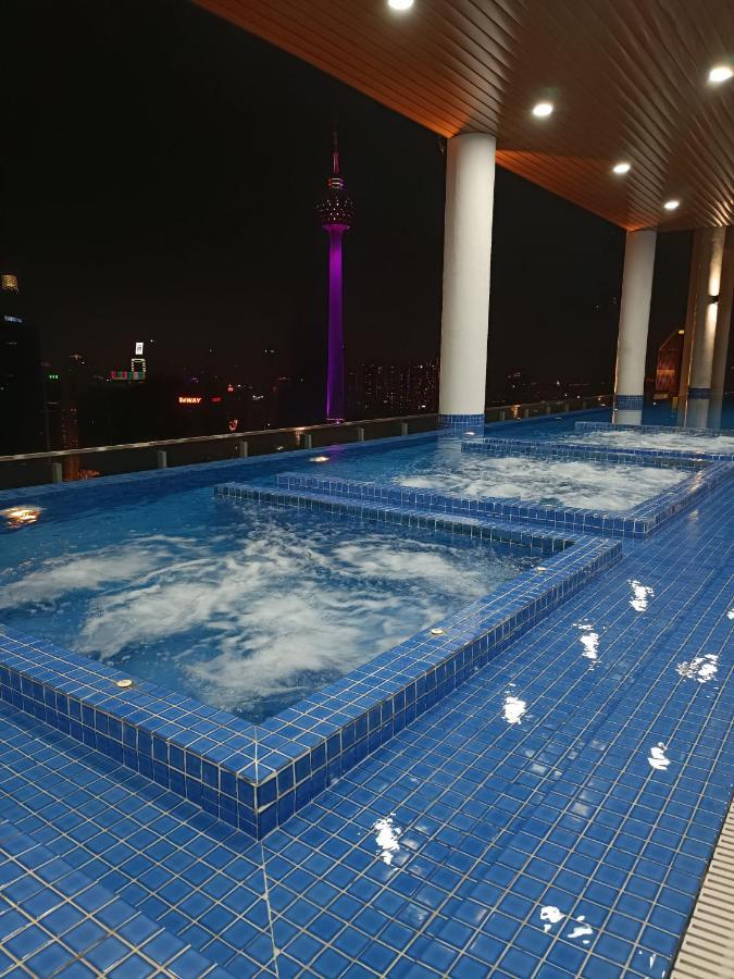 Cl 30A Super Kl View Infinity Pool Klcc Leilighet Kuala Lumpur Eksteriør bilde